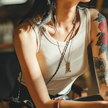 Slim Fit Sporty Chic Tank Top - Image 2