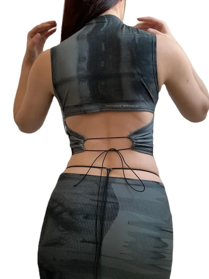 Chic Strappy Back Tank Top - Image 2